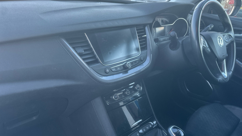 Vauxhall Grandland X 1.5 Turbo D Business Edition Nav 5dr Diesel Hatchback